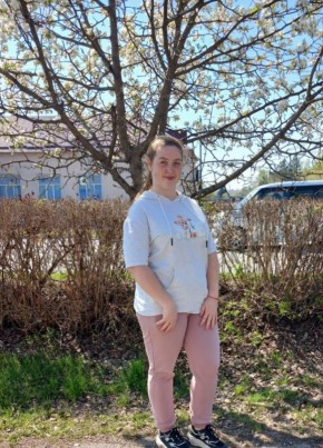 Аня, 19, Россия, Москва