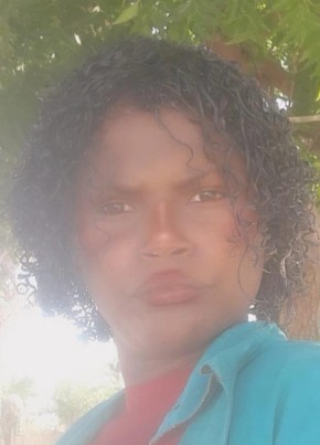 Rosiane из Brasília 75 лет