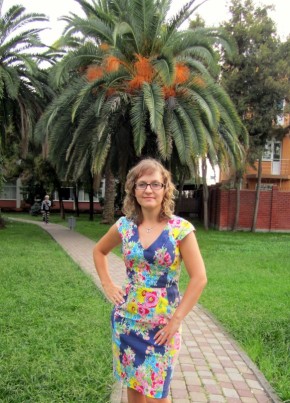 Елена, 33, Россия, Дзержинский