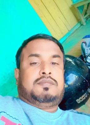 Raza, 36, Federal Democratic Republic of Nepal, Malangwa