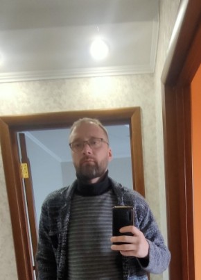 Валерий, 44, Россия, Озерновский