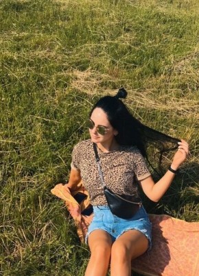 Анна из Волгограда 27 лет