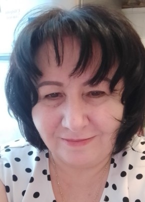 Арина, 55, Россия, Москва