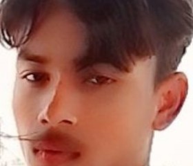 Rabi Kunwar, 18, Bhairahawa