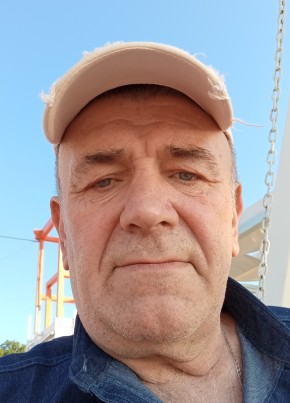 Юрий из Москвы 58 лет