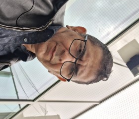 Matteo, 41, Vancouver