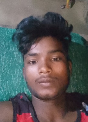 Nikhil rajbar, 19, India, Gorakhpur (State of Uttar Pradesh)