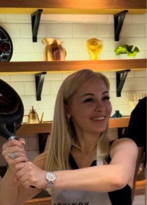 Bella, 49, Russia, Moscow