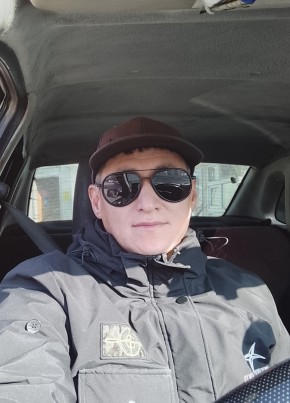 Рустем из Семея 44 года