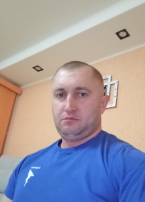 Виктор из Старого Оскола 43 года