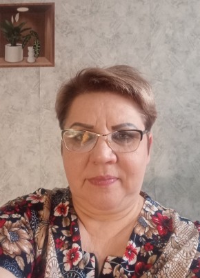 Наталия из Жуковския 57 лет
