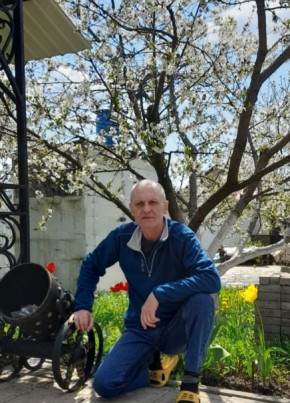 Виталий из Санкт-Петербурга 61 год
