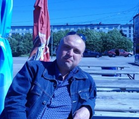 sergey, 50, Murmansk