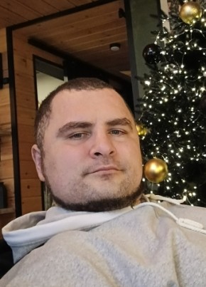 Андрей из Лабытнанги 32 года
