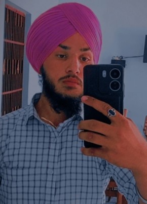 Sandhu, 18, India, Kapurthala Town