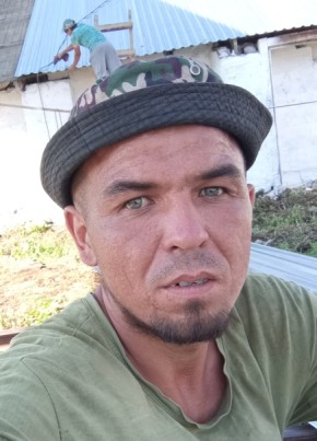 Вадим из Кургана 18 лет