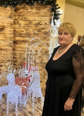 Нина из Брянска 66 лет