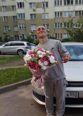 Евгений из Москвы 22 года