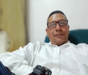 José Alejandro, 51, Petare