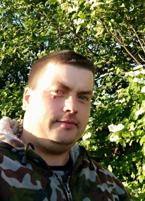 Александр, 37, Россия, Зырянское