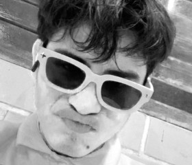 Alejandro, 19, Cancun