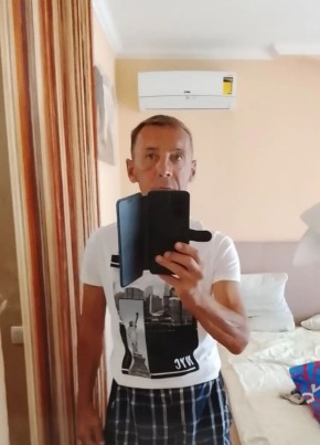 Андрей из Алушты 52 года