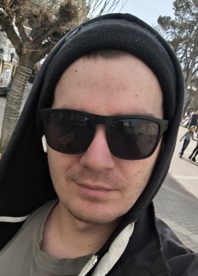 Константин из Кисловодска 32 года