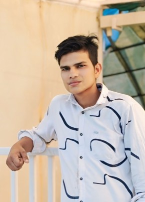 Alam bhai, 18, India, Ahmedabad