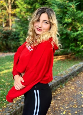 Alexandrina, 25, Romania, Galati
