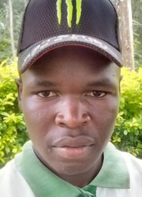 Silas, 18, Kenya, Eldoret