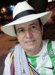 Alex, 45, Bogota