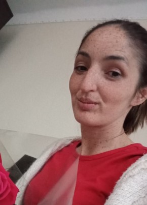 Диана из Владикавказа 35 лет