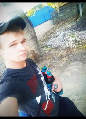 Денис, 26, Россия, Серов