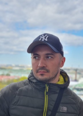 Илья из Костомукши 39 лет