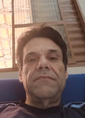 Plínio из Uberaba 55 лет