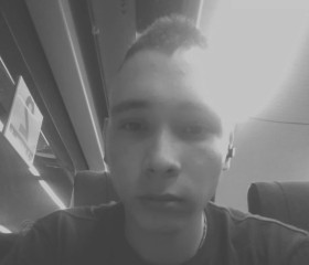 Rus, 22, Dallas