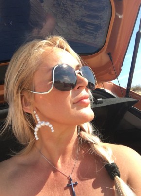 LANA, 44, Russia, Anapa