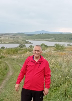 Евгений из Уссурийска 52 года