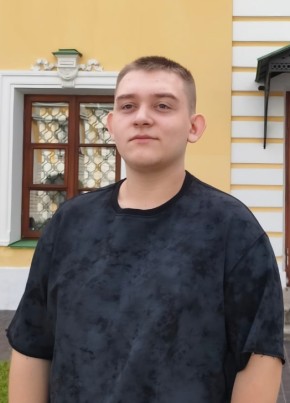 Даниил из Калуги 22 года
