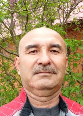Камил из Казани 58 лет