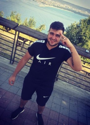 Дмитрий., 25, Република България, Варна