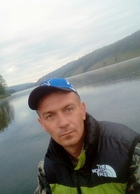 Сергей, 41, Россия, Зеленогорск (Красноярский край)