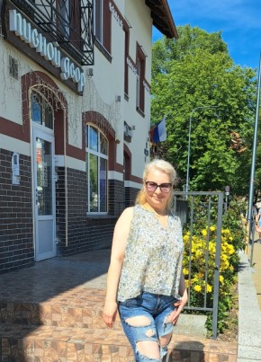 Inna, 50, Russia, Kaliningrad