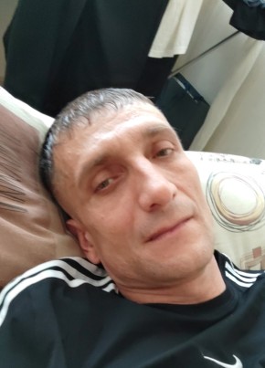 Дмитрий из Нижневартовска 46 лет