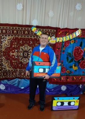 Максим из Чудово 26 лет