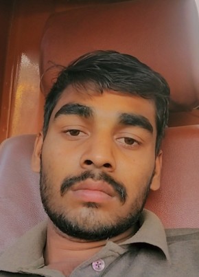 Mustafa, 21, India, Pune