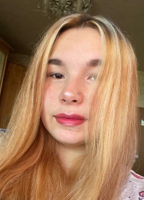Ксения, 20, Россия, Москва