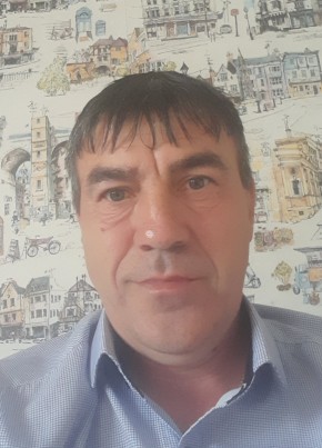 Михаил из Пскова 47 лет