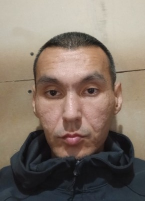 Ануар из Павлодара 39 лет