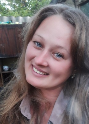 Елена, 35, Україна, Докучаєвськ